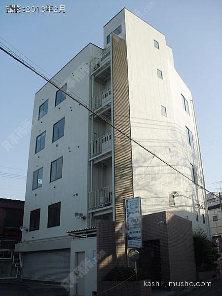 一棟貸ビルの外観