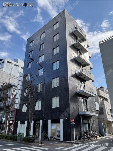 香月ビルの外観