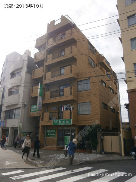 千石片岡ビルの外観