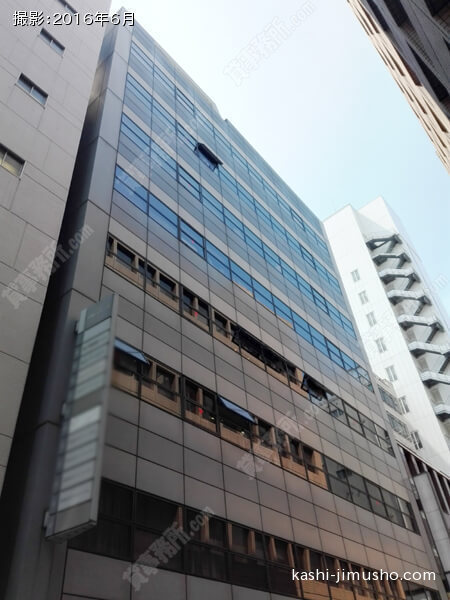 銀座小柳ビルの外観