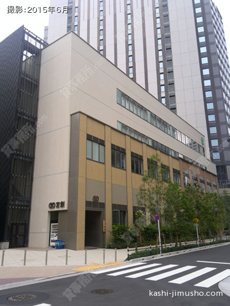 Ｓｕｍビルの外観