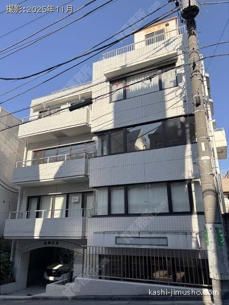 山崎ビルの外観