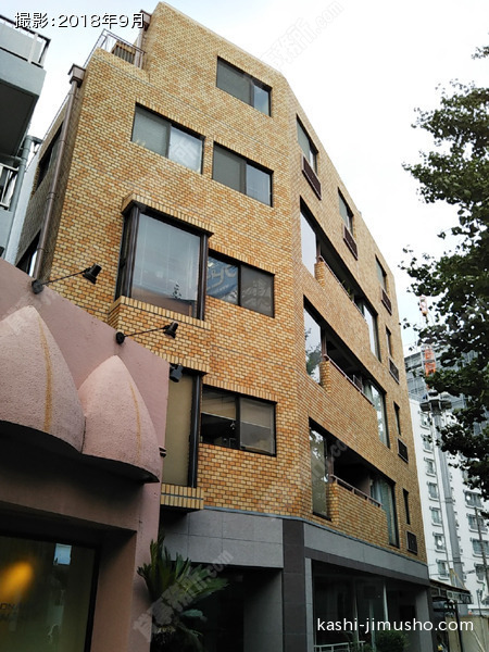 日興児玉パレス南青山の外観