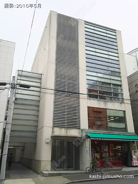 パークレーンの外観