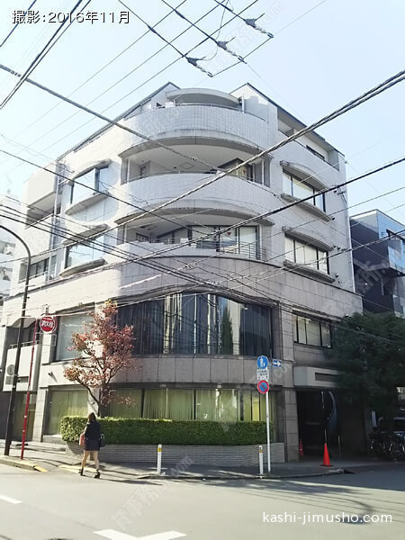 ベルズ原宿の外観
