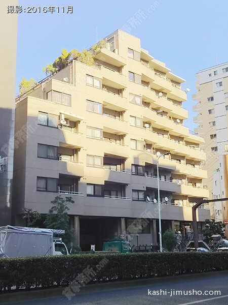 ビクセル新宿の外観