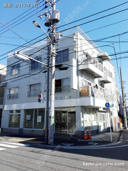 サーティワン松本の外観