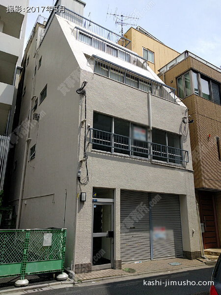 若井ビルの外観