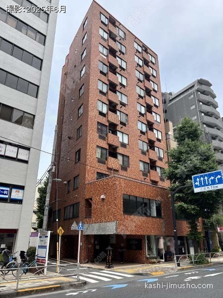 ライオンズ三田の外観