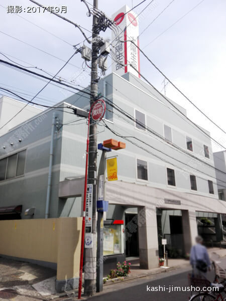 太陽生命烏山ビルの外観