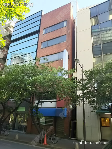 駿河台友駿ビルの外観