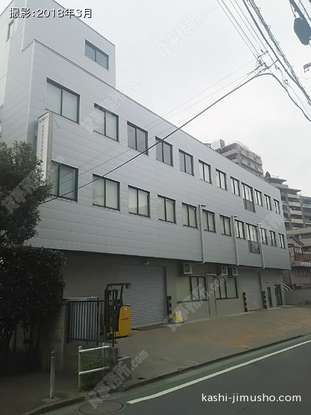 貸倉庫の外観