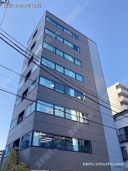 LUビルの外観