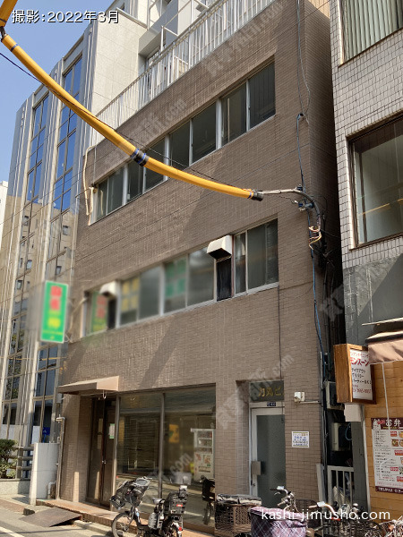 力丸ビルの外観