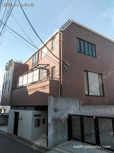 岡本ビルの外観