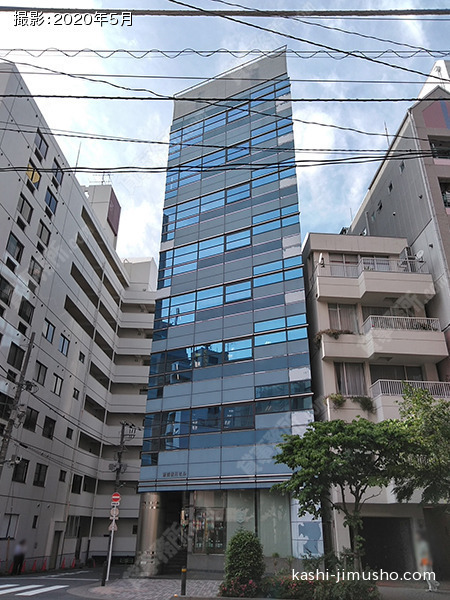宮﨑新川ビルの外観