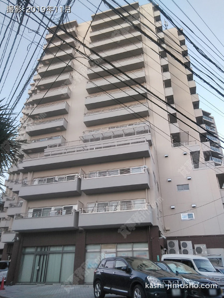 古河松原マンションの外観