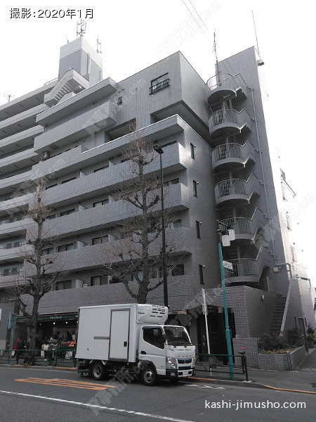 目白ロイヤルホームズの外観