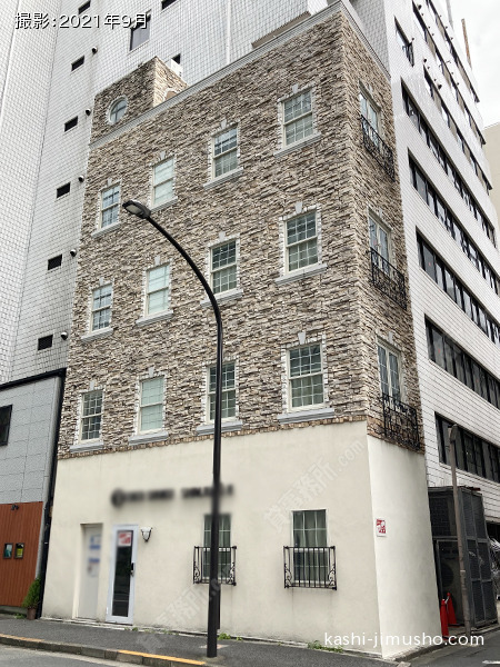 新宿2丁目一棟ビルの外観