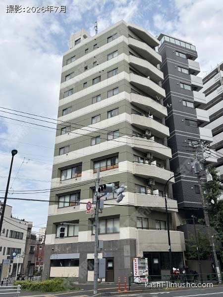 サンヒルズ東大前の外観