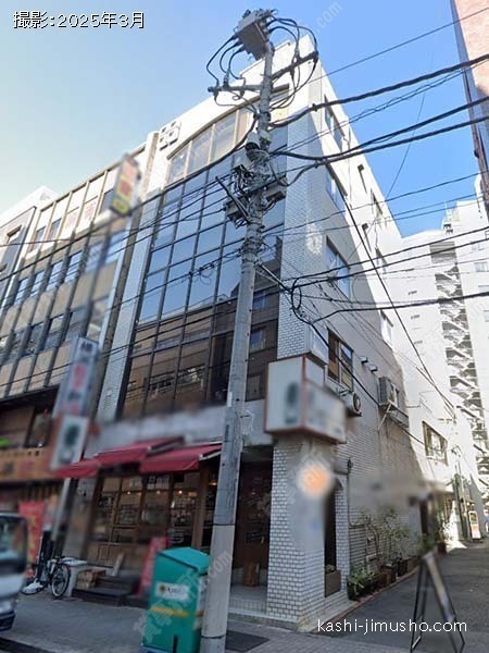 富士会館ビルの外観