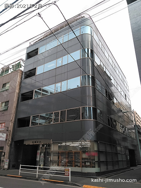 弘報ビルの外観