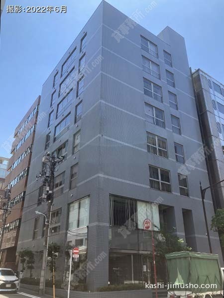 茅場町ビルの外観