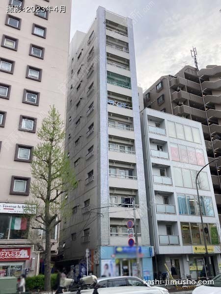興松マンションの外観
