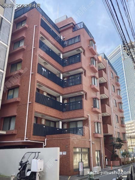 モナークマンション田町の外観