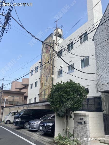 八景坂マンションの外観