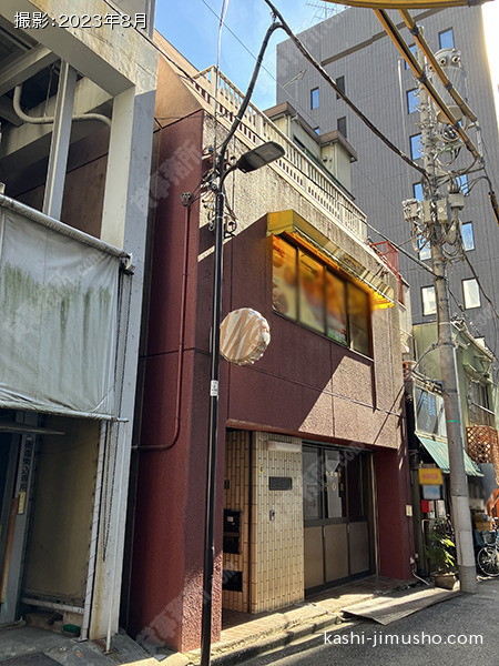 神保町岡田ビルの外観