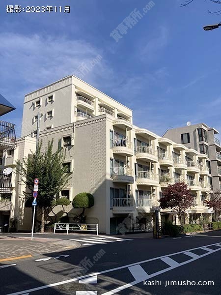 シャンボール松濤の外観