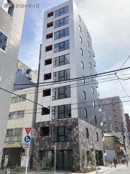 プラザ銀座新富ビルの外観