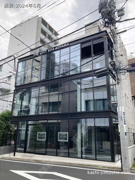 北青山2丁目オフィスの外観