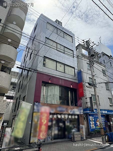 メビウスビルの外観