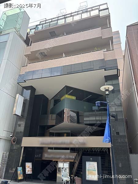 オセアン元町ビルの外観