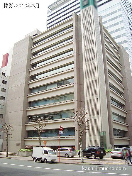 新阪和ビルの外観
