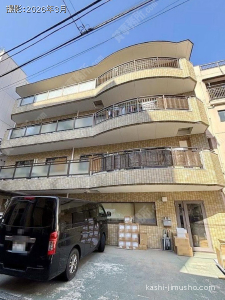 本郷エビヌマビルの外観