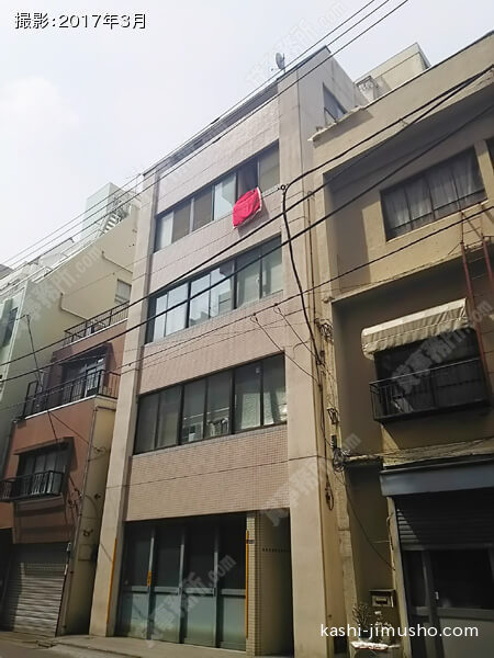 久松町田口ビルの外観